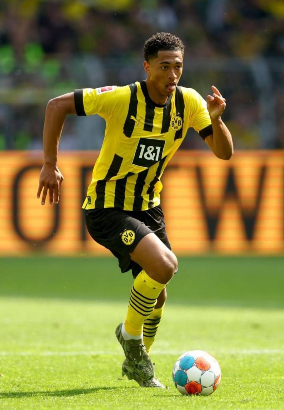 英雄池深不是最基本的吗？如何评价LPL现在选手的基础水准？